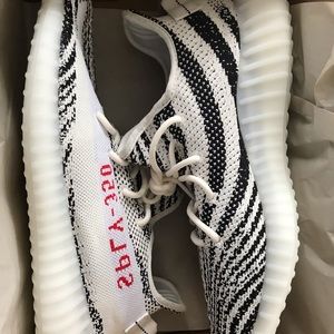 Yeezy Boost 350 V2 “Zebra” SIZE 13